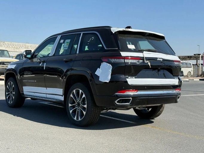 Новый Jeep Grand Cherokee V (WL), 3.6 л, 2024 в Дубае от Al Rawnaq Motors  Черный цвет. GCC | AUTO.AE