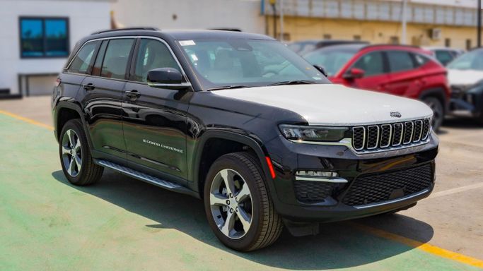 جديدة Jeep Grand Cherokee V (WL), 3.6 l, 2025 في في دبي من CGM Auto، اللون أسود.  | AUTO.AE | إعلان #253988