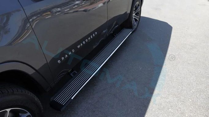 New Jeep Wagoneer Grand WS, 3.0 l, 2023 in Dubai by Auto Max Group, Grey color. GCC Specs | AUTO.AE