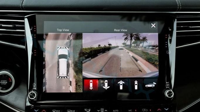 Новый Jeep Wagoneer Grand WS, 3.0 л, 2023 в Дубае от Auto Max Group Белый цвет. GCC | AUTO.AE