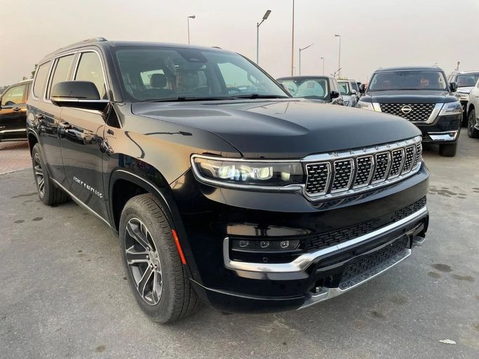 مستعملة Jeep Wagoneer WS, 3.0 l, 2023 في في دبي من GREENLIGHT MOTORS، اللون أسود. مواصفات الخليج | AUTO.AE