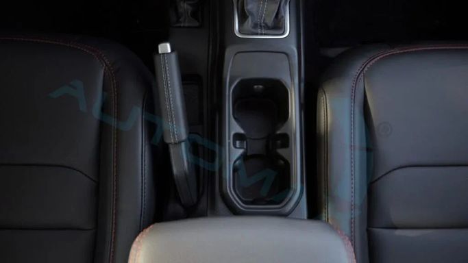 Новый Jeep Wrangler IV (JL) Рестайлинг, 2.0 л, 2025 в Дубае от Auto Max Group Другой цвет цвет. GCC | AUTO.AE