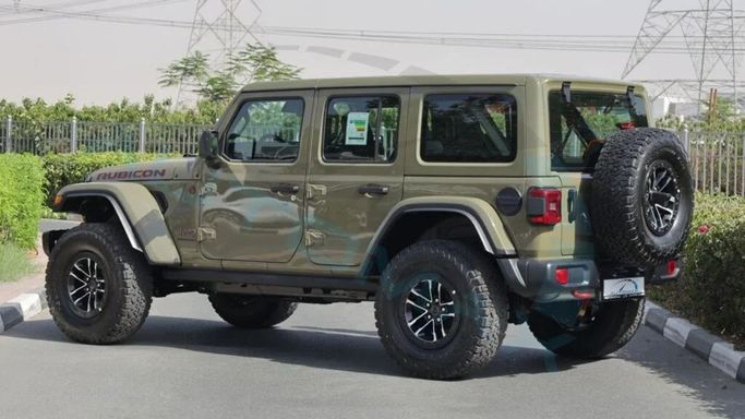 Новый Jeep Wrangler IV (JL) Рестайлинг, 2.0 л, 2025 в Дубае от Auto Max Group Другой цвет цвет. GCC | AUTO.AE