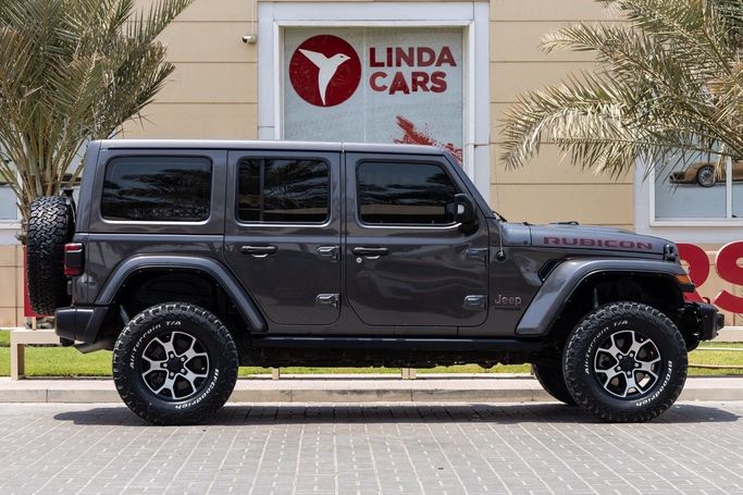 Used Jeep Wrangler IV (JL), 3.6 l, 2021 in Dubai by Linda Cars, Grey color. GCC Specs | AUTO.AE