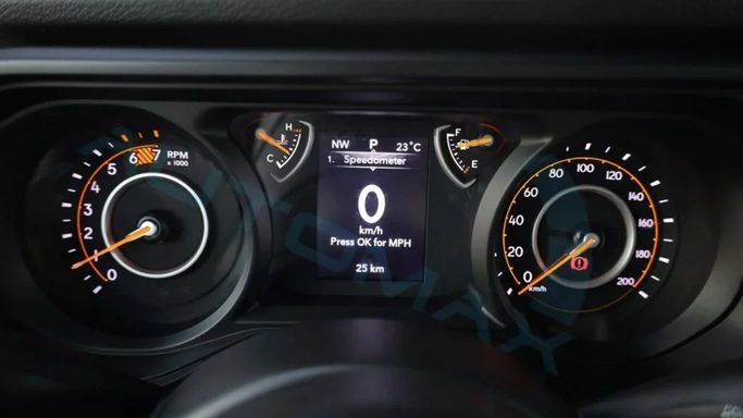 New Jeep Wrangler IV (JL) Facelift, 2.0 l, 2025 in Dubai by Auto Max Group, Silver color. GCC Specs | AUTO.AE