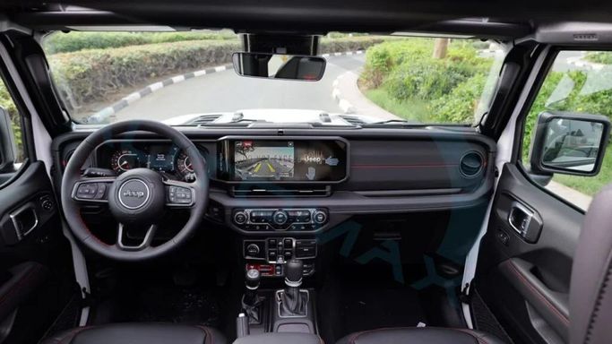 Новый Jeep Wrangler IV (JL) Рестайлинг, 2.0 л, 2024 в Дубае от Auto Max Group Белый цвет. GCC | AUTO.AE