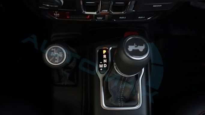 New Jeep Wrangler IV (JL) Facelift, 2.0 l, 2025 in Dubai by Auto Max Group, Other Color color. GCC Specs | AUTO.AE