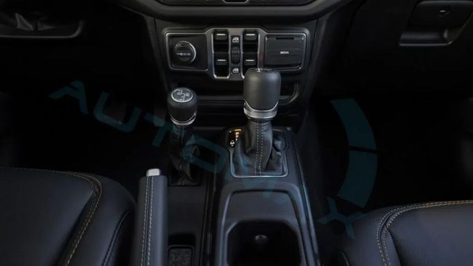 New Jeep Wrangler IV (JL) Facelift, 2.0 l, 2025 in Dubai by Auto Max Group, Black color. GCC Specs | AUTO.AE