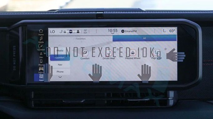 Новый Jeep Wrangler IV (JL) Рестайлинг, 2.0 л, 2025 в Дубае от Auto Max Group Белый цвет. GCC | AUTO.AE