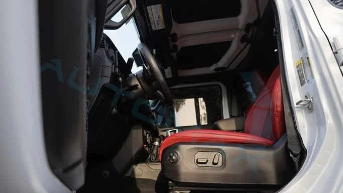 New Jeep Wrangler IV (JL) Facelift, 6.4 l, 2024 in Dubai by Auto Max Group, White color. GCC Specs | AUTO.AE