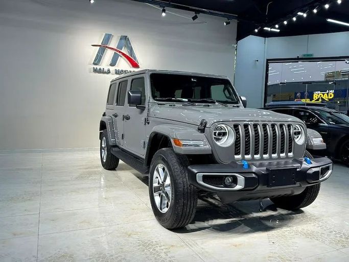 Подержанный Jeep Wrangler IV (JL), 2.0 л, 2022 в Дубае от Hot Wheel Used Motors Серый цвет. Other | AUTO.AE
