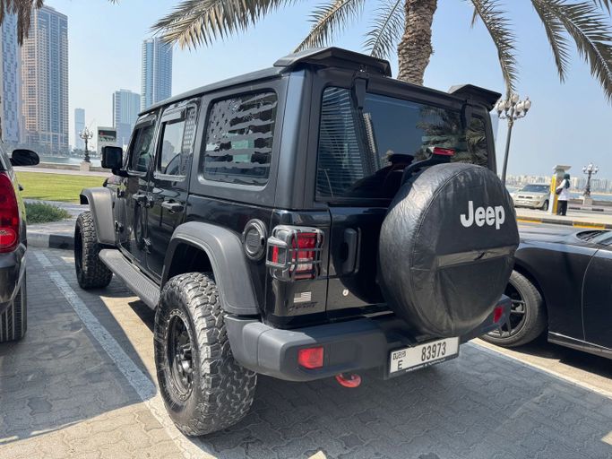 Used Jeep Wrangler IV (JL), 3.6 l, 2020 in Dubai, Black color. GCC Specs | AUTO.AE