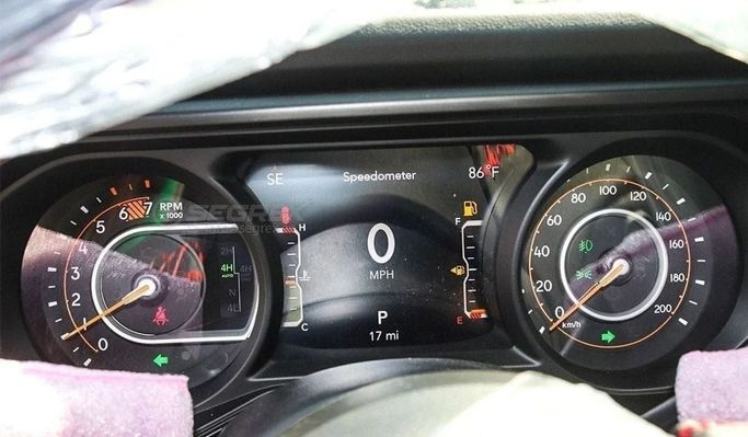 Used Jeep Wrangler IV (JL) Facelift, 2.0 l, 2024 in Dubai by Segrex Auto, White color. GCC Specs | AUTO.AE