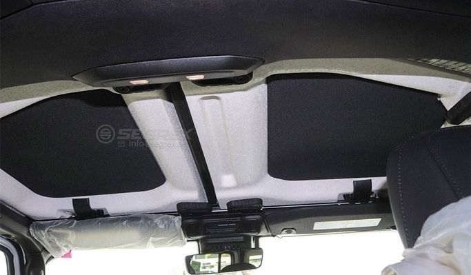 Used Jeep Wrangler IV (JL) Facelift, 2.0 l, 2024 in Dubai by Segrex Auto, White color. GCC Specs | AUTO.AE