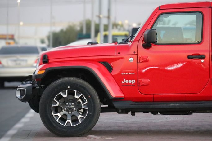 Новый Jeep Wrangler IV (JL) Рестайлинг, 2.0 л, 2024 в Дубае от Atlantic Motors FZCO Красный цвет.  | AUTO.AE