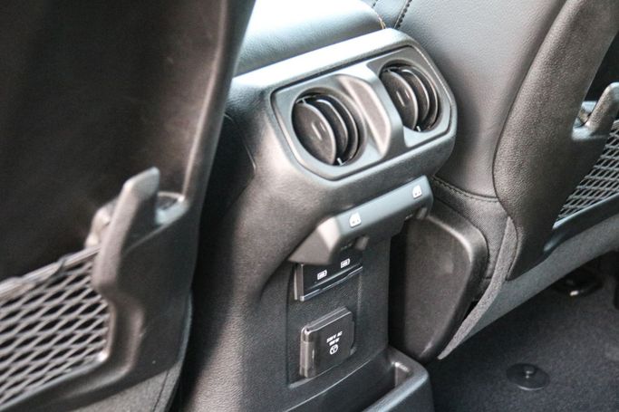 Новый Jeep Wrangler IV (JL) Рестайлинг, 2.0 л, 2024 в Дубае от Atlantic Motors FZCO Голубой цвет.  | AUTO.AE