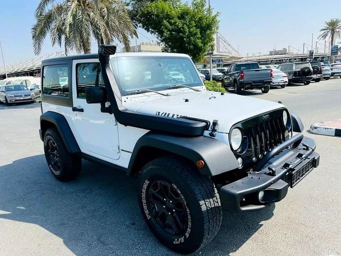 Used Jeep Wrangler IV (JL), 3.6 l, 2017 in Dubai by First Choice Motors, White color. GCC Specs | AUTO.AE