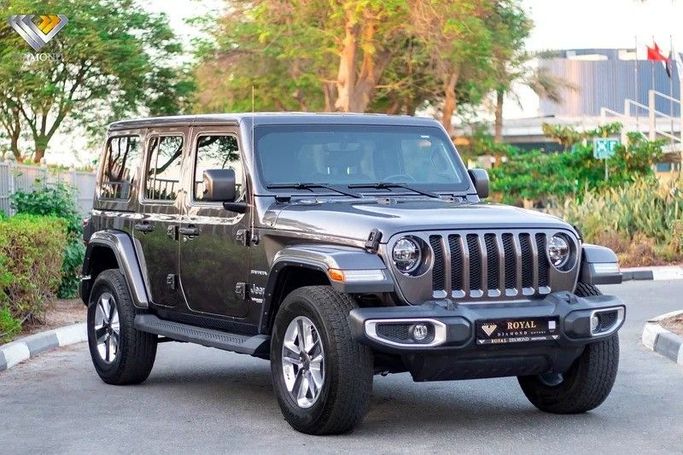 Used Jeep Wrangler IV (JL), 3.6 l, 2022 in Dubai by Royal Diamond Motors, Silver color. GCC Specs | AUTO.AE