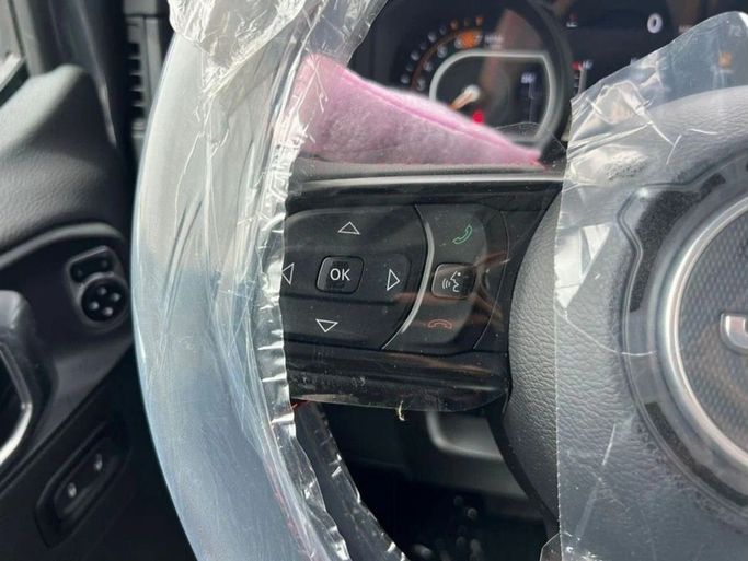 Новый Jeep Wrangler IV (JL) Рестайлинг, 3.6 л, 2024 в Дубае от Al Rawnaq Motors  Серый цвет. GCC | AUTO.AE