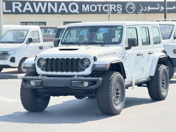 Новый Jeep Wrangler IV (JL) Рестайлинг, 6.4 л, 2024 в Дубае от Al Rawnaq Motors  Белый цвет. GCC | AUTO.AE