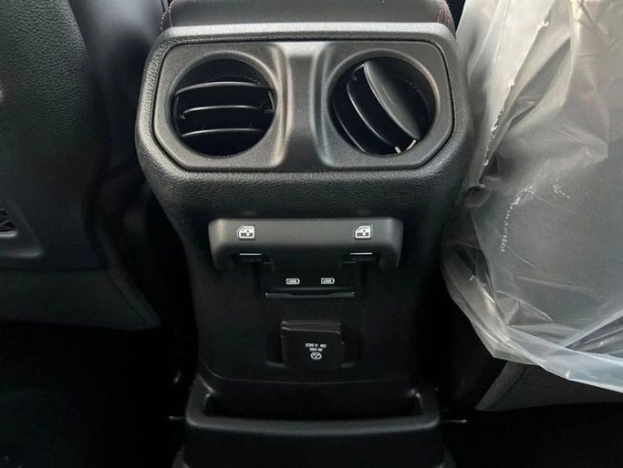 Новый Jeep Wrangler IV (JL) Рестайлинг, 3.6 л, 2024 в Дубае от Al Rawnaq Motors  Черный цвет. GCC | AUTO.AE