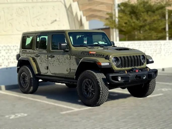 Новый Jeep Wrangler IV (JL) Рестайлинг, 6.4 л, 2025 в Дубае от JEEPERS EDITION LLC Зеленый цвет. GCC | AUTO.AE