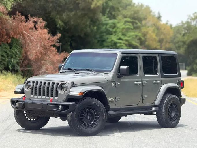 Подержанный Jeep Wrangler IV (JL), 3.6 л, 2021 в Дубае от Prestige Motos (SHJ) Серый цвет. Американская | AUTO.AE | Объявление #264605
