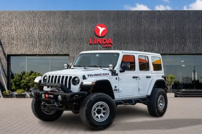 مستعملة Jeep Wrangler IV (JL), 3.6 l, 2023 في في دبي من Linda Cars، اللون أبيض. مواصفات الخليج | AUTO.AE | إعلان #266117