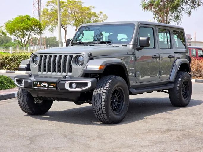 مستعملة ⁦Jeep Wrangler عملية فيس ليفت IV (JL)، 3.6 l، 2023⁩ في في الإمارات, دبي من US Motors، اللون رمادي. مواصفات الخليج | AUTO.AE | إعلان #292404