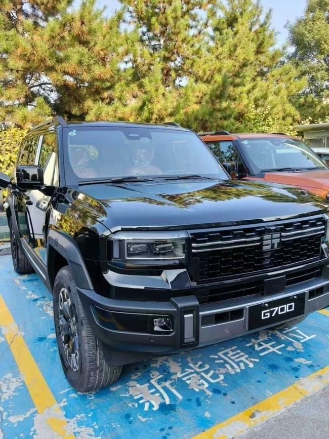 جديدة Jetour G700, 2.0 l, 2025 في في دبي من QUALITY AUTO FZC، اللون أسود. المواصفات الصينية | AUTO.AE