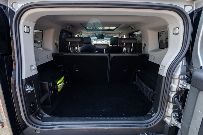 Подержанный Jetour T2, 2.0 л, 2023 в Дубае от Linda Cars Серый цвет. Китайская | AUTO.AE