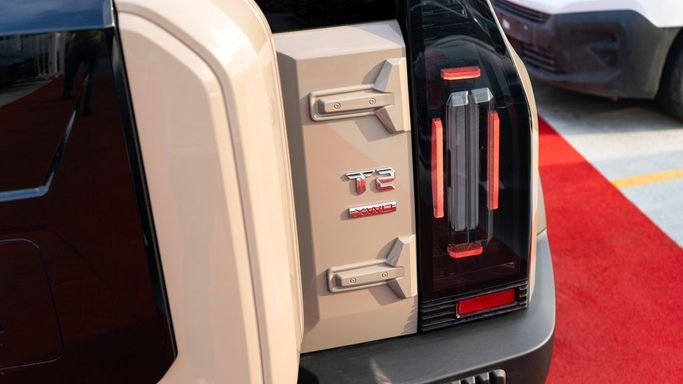 Новый Jetour T2, 2.0 л, 2025 в Дубае от TRADEX FRANCE MOTORS Коричневый цвет. Other | AUTO.AE