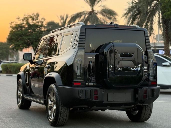 Новый Jetour T2, 2.0 л, 2025 в Дубае от Drivenchy Motors Черный цвет. GCC | AUTO.AE