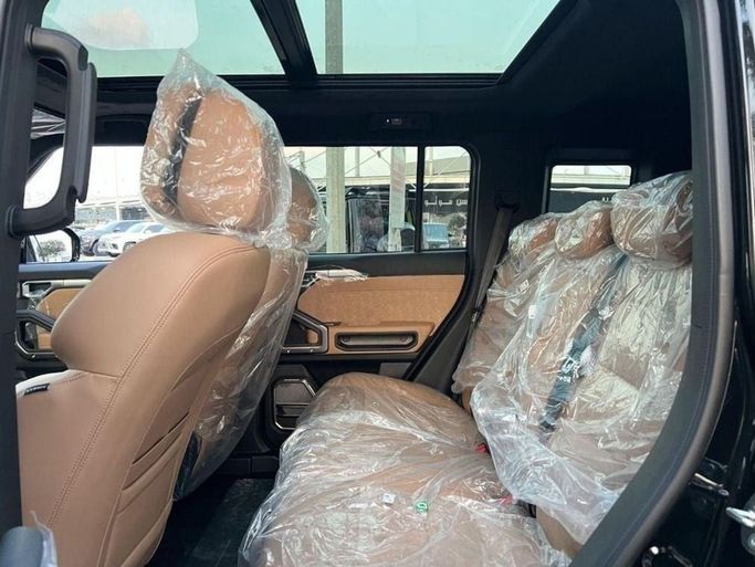 Новый Jetour T2, 2.0 л, 2024 в Дубае от Drivenchy Motors Черный цвет. Китайская | AUTO.AE