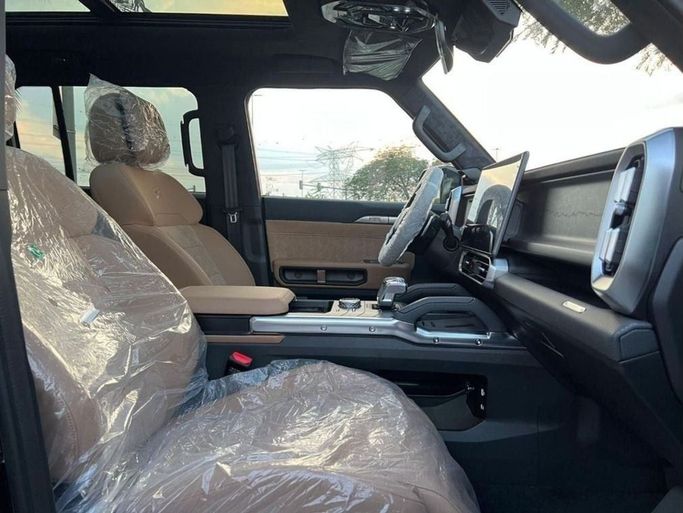 Новый Jetour T2, 2.0 л, 2024 в Дубае от Drivenchy Motors Черный цвет. Китайская | AUTO.AE