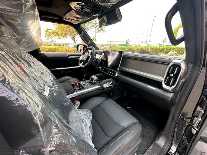 New Jetour T2, 2.0 l, 2024 in Dubai by Formula Motors, Black color. Chinese Specs | AUTO.AE