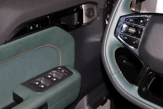 Подержанный Jetour T2, 2.0 л, 2025 в Дубае от Billionaire Motors Серый цвет. GCC | AUTO.AE