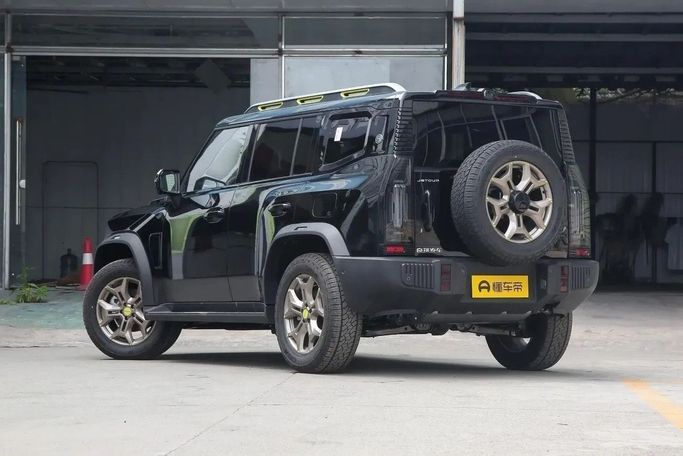 New Jetour T2, 2.0 l, 2024 in Dubai by Billion auto, Black color. Chinese Specs | AUTO.AE