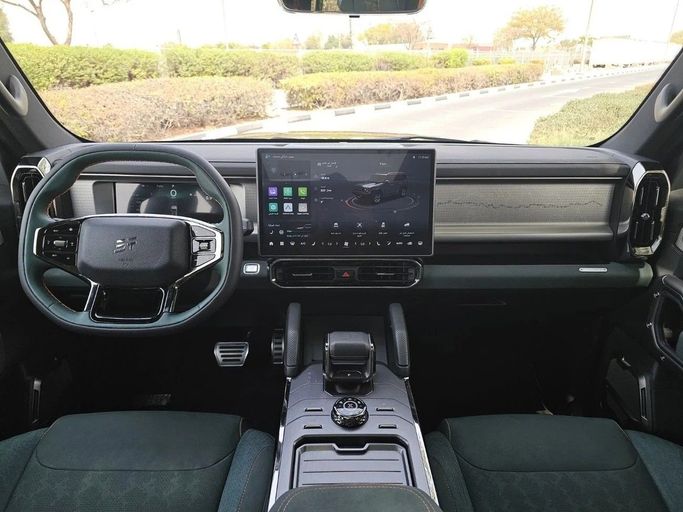 Used Jetour T2, 2.0 l, 2024 in Dubai by US Motors, Black color. GCC Specs | AUTO.AE