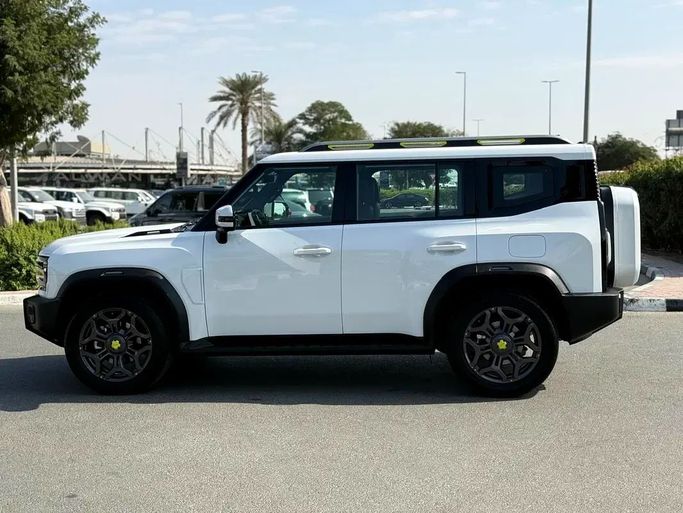 Used Jetour T2, 2.0 l, 2025 in Dubai by First Choice Motors, White color. GCC Specs | AUTO.AE