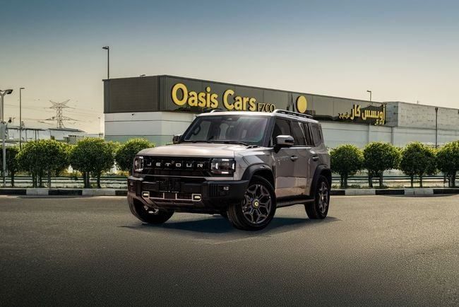 Подержанный Jetour T2, 2.0 л, 2025 в Дубае от OASIS CARS Серебристый цвет. GCC | AUTO.AE