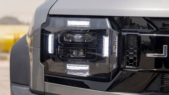 New Jetour Traveller, 2.0 l, 2025 in Dubai by Milele, Silver color. Other | AUTO.AE