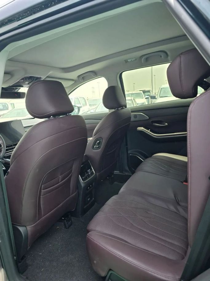 Новый Jetour X90 PLUS, 2.0 л, 2024 в Дубае от Mohamed Hakim Motors Зеленый цвет. GCC | AUTO.AE