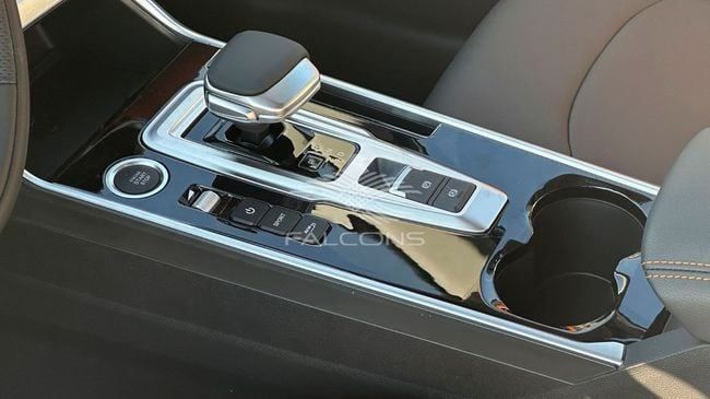 Новый Kaiyi X3 Pro, 1.5 л, 2025 в Дубае от Falcons GT Motors FZCO Белый цвет. Китайская | AUTO.AE