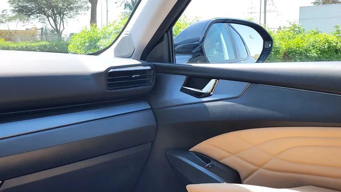 Новый Kaiyi X7 Kunlun, 2.0 л, 2024 в Дубае от Alwan Global Cars Черный цвет. GCC | AUTO.AE