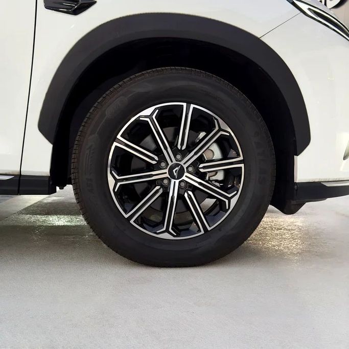 New Kaiyi X7 Kunlun, 1.6 l, 2024 in Dubai by Sola Motors, White color. GCC Specs | AUTO.AE