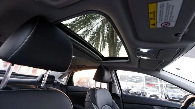 Новый Kia K3 II (China Market) Рестайлинг, 1.5 л, 2024 в Дубае от Altass Motors Белый цвет. Other | AUTO.AE