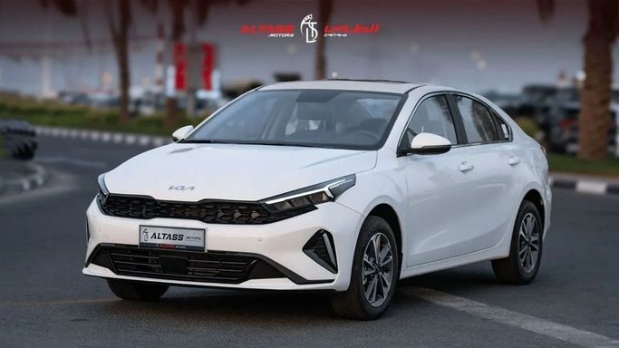 Новый Kia K3 II (China Market) Рестайлинг, 1.5 л, 2024 в Дубае от Altass Motors Белый цвет. Other | AUTO.AE