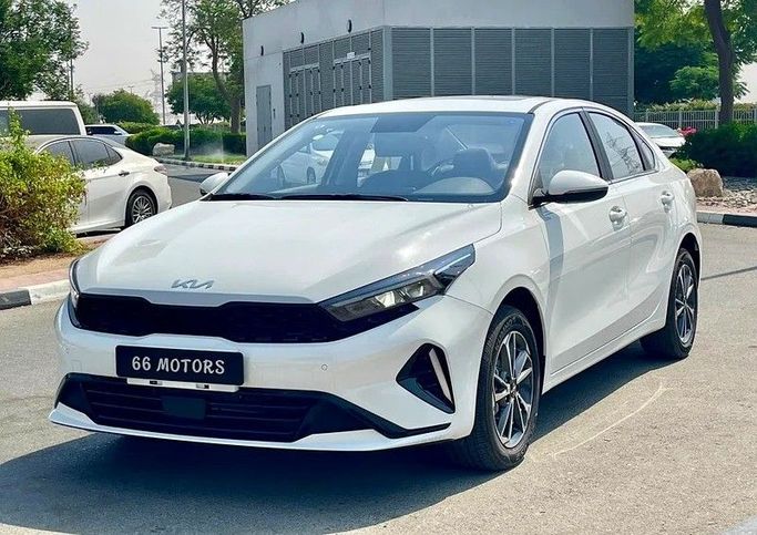 New Kia K3 II (China Market) Facelift, 1.5 l, 2024 in Dubai by 66 Motors, White color. Chinese Specs | AUTO.AE