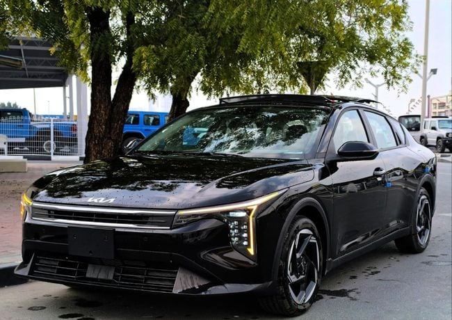 Новый Kia K4, 2.0 л, 2025 в Дубае от SPORT AUTO FZE Черный цвет. Китайская | AUTO.AE